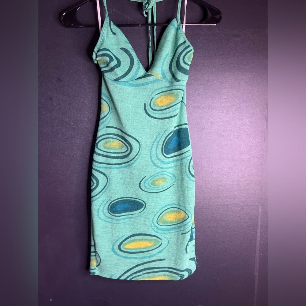 Stylish green Swirl Pattern Dress